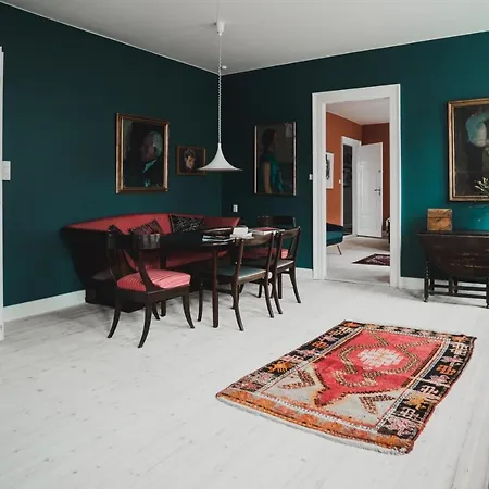 Bed & Breakfast Kjobing Manor