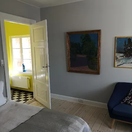 Bed & Breakfast Kjobing Manor 4*