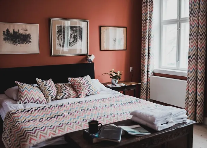 Kjobing Manor Bed & Breakfast