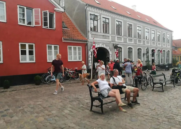 Kjobing Manor